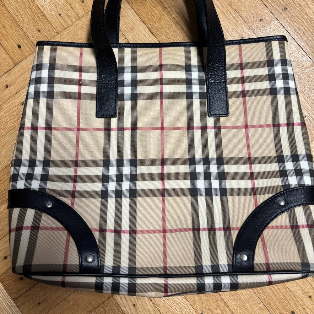 Burberry Tote